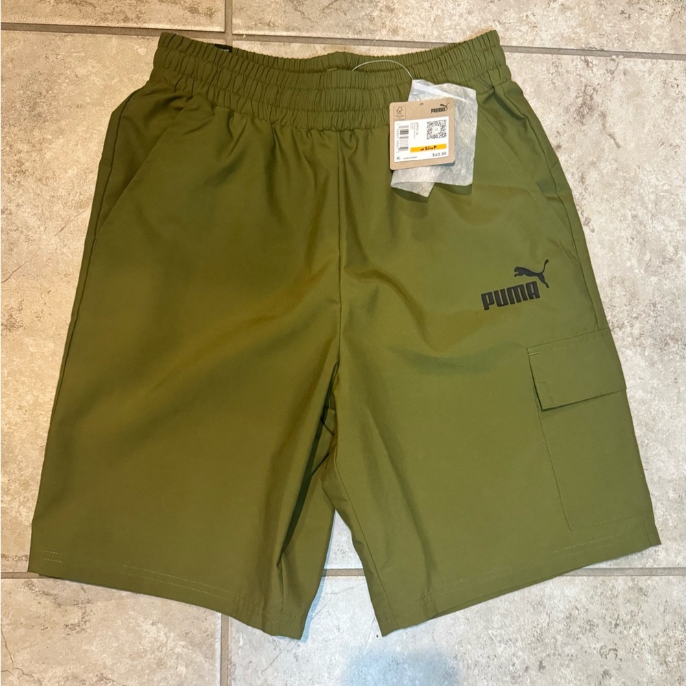 ESS Puma Cargo Shorts